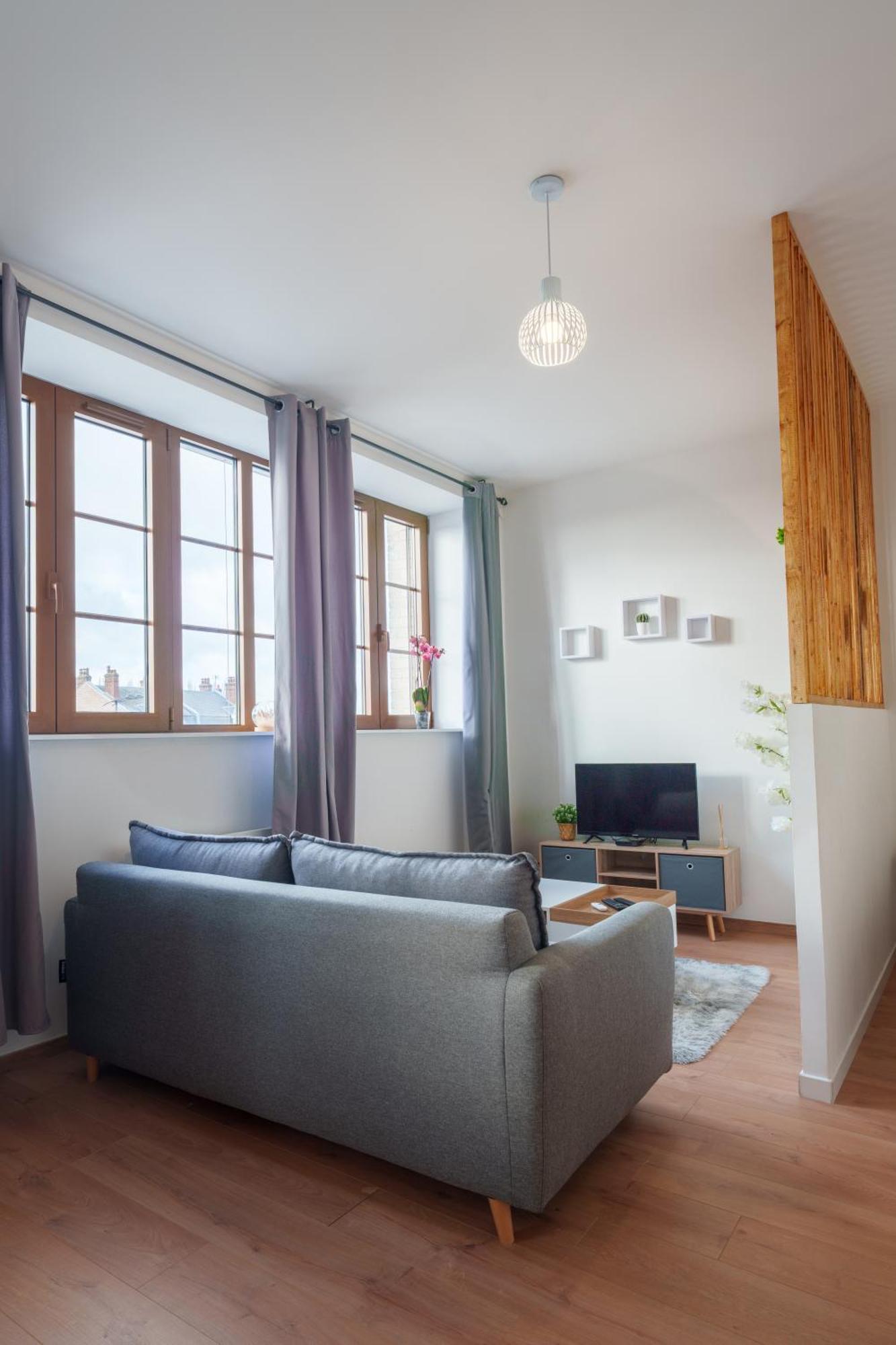 Le Fleur De Cerisier - Zmn Conciergerie Apartment Saint-Quentin  Exterior photo